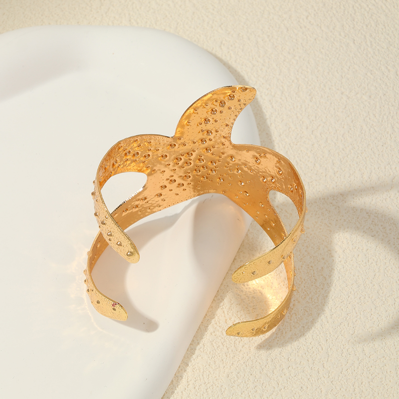 Ig Style Vacation Marine Style Starfish Alloy Women's Bangle display picture 6