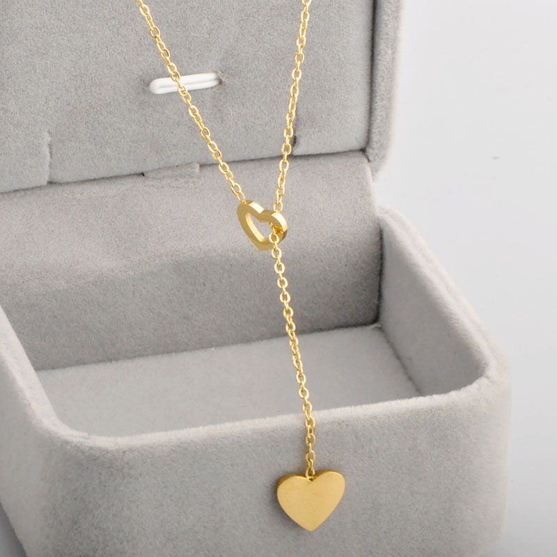 Titanium Steel 18K Gold Plated Vintage Style Plating Heart Shape Pendant Necklace display picture 3