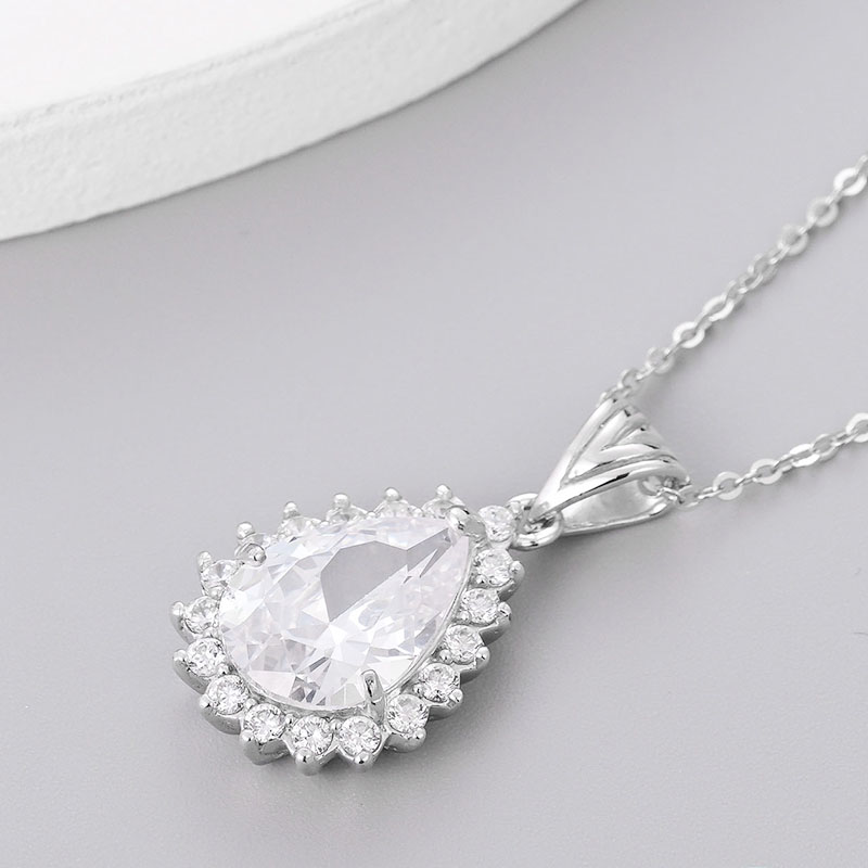 Elegant Glam Sweet Water Droplets Sterling Silver Plating Inlay Zircon White Gold Plated Pendant Necklace display picture 5