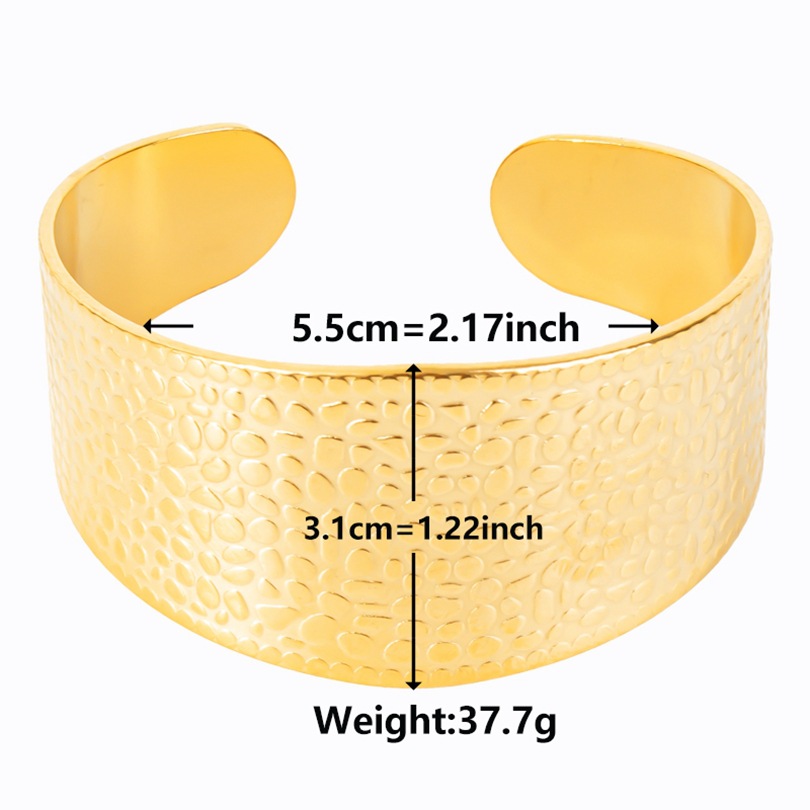 Retro Exaggerated Solid Color Stainless Steel Plating Bangle display picture 3