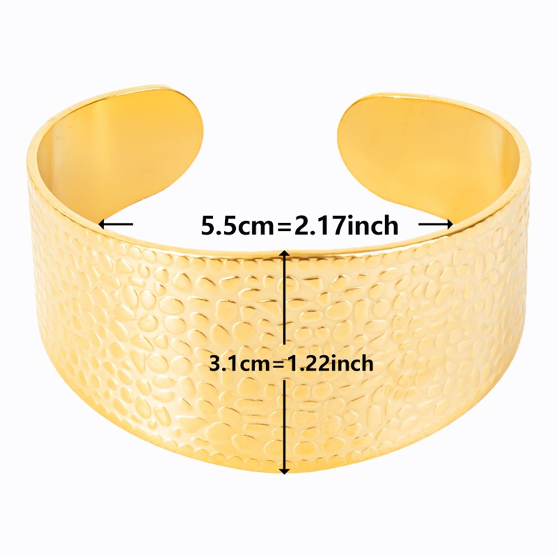 Retro Exaggerated Solid Color Stainless Steel Plating Bangle display picture 4