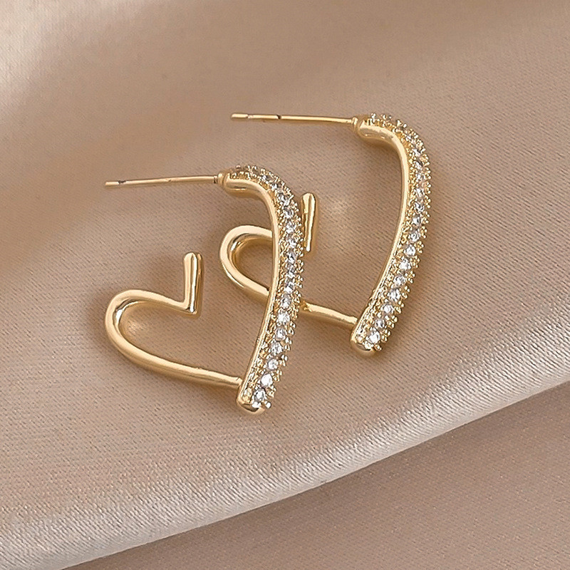 1 Pair French Style Simple Style Classic Style Heart Shape Alloy Drop Earrings display picture 1