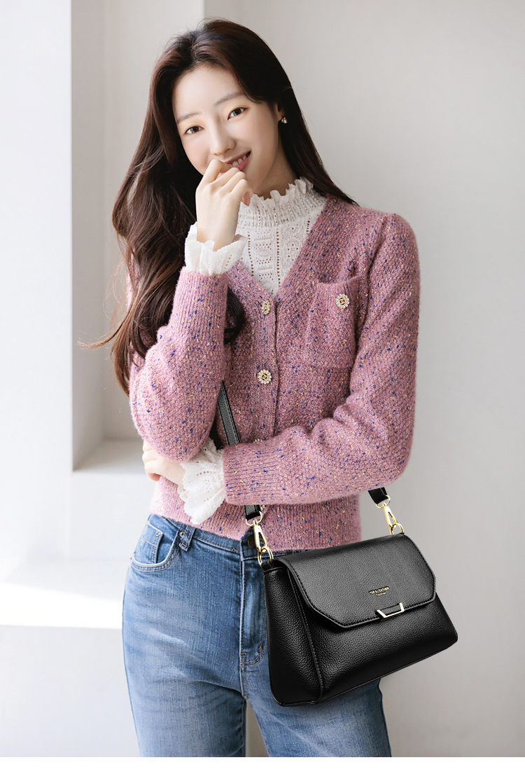 Women's Pu Leather Solid Color Vintage Style Classic Style Streetwear Sewing Thread Square Flip Cover Crossbody Bag display picture 10