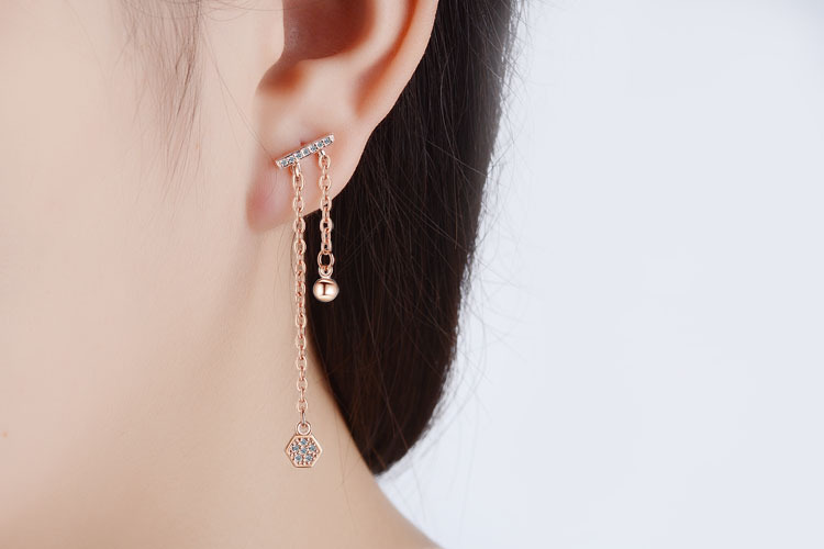 1 Pair Elegant Simple Style Geometric Tassel Inlay Copper Zircon Drop Earrings display picture 1