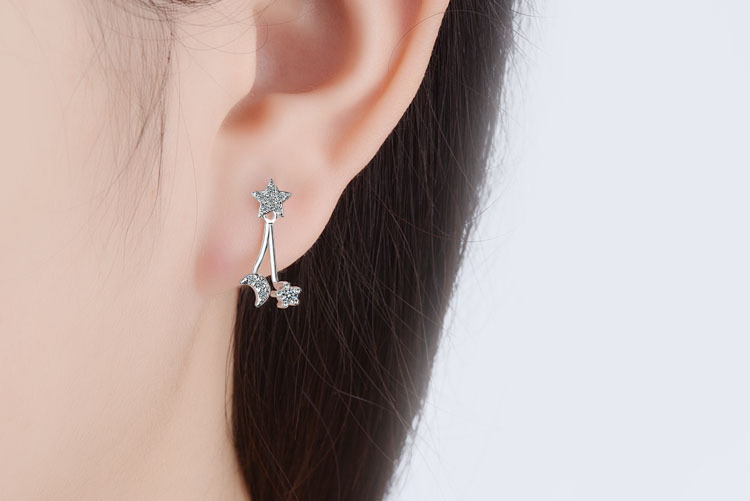 1 Paire Décontractée Style Simple Star Lune Incruster Le Cuivre Zircon Or Blanc Plaqué Boucles D'oreilles display picture 1