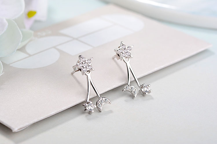 1 Pair Casual Simple Style Star Moon Inlay Copper Zircon White Gold Plated Drop Earrings display picture 7