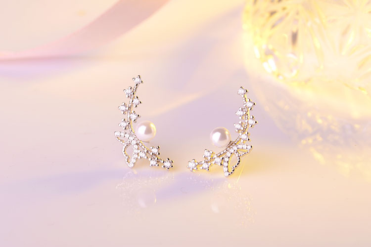 1 Pair Fairy Style Elegant Lady Bow Knot Inlay Copper Pearl Zircon Ear Studs display picture 3