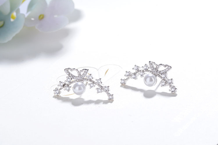 1 Pair Fairy Style Elegant Lady Bow Knot Inlay Copper Pearl Zircon Ear Studs display picture 10
