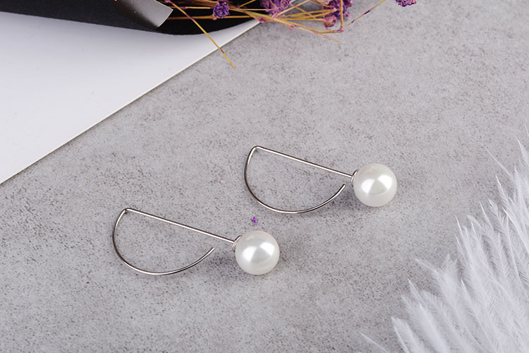 1 Pair Lady Simple Style Geometric Plating Copper White Gold Plated Drop Earrings display picture 4