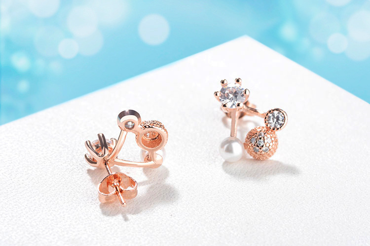 1 Pair Simple Style Classic Style Flower Inlay Copper Rhinestones Ear Studs display picture 7