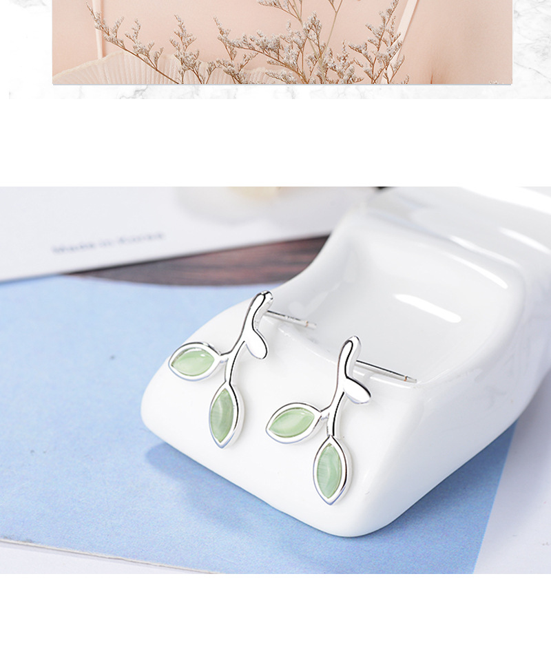 1 Pair Sweet Leaf Plating Inlay Copper Opal White Gold Plated Ear Studs display picture 6