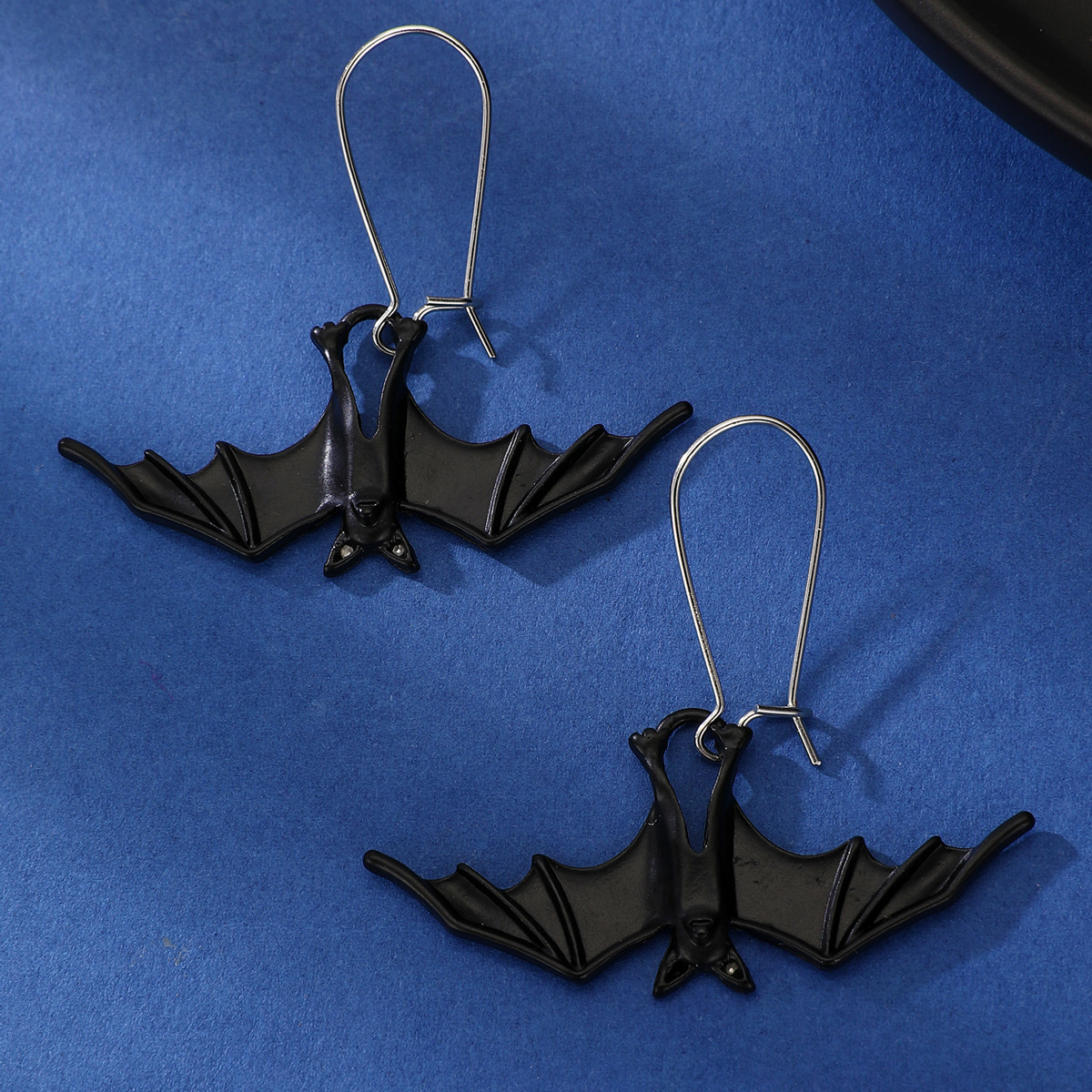 1 Pair Retro Bat Plating Alloy Drop Earrings display picture 5