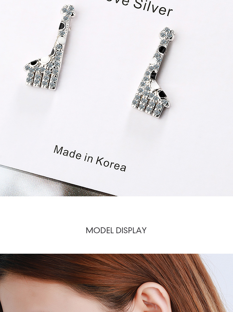 1 Pair Simple Style Giraffe Plating Inlay Copper Zircon White Gold Plated Ear Studs display picture 2