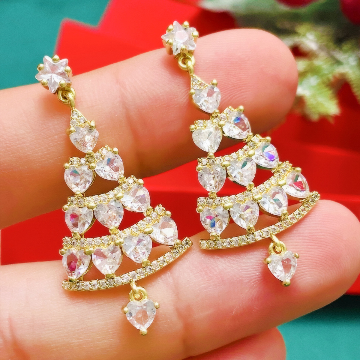 1 Pair Simple Style Christmas Tree Plating Inlay Alloy Copper Zircon Drop Earrings display picture 3