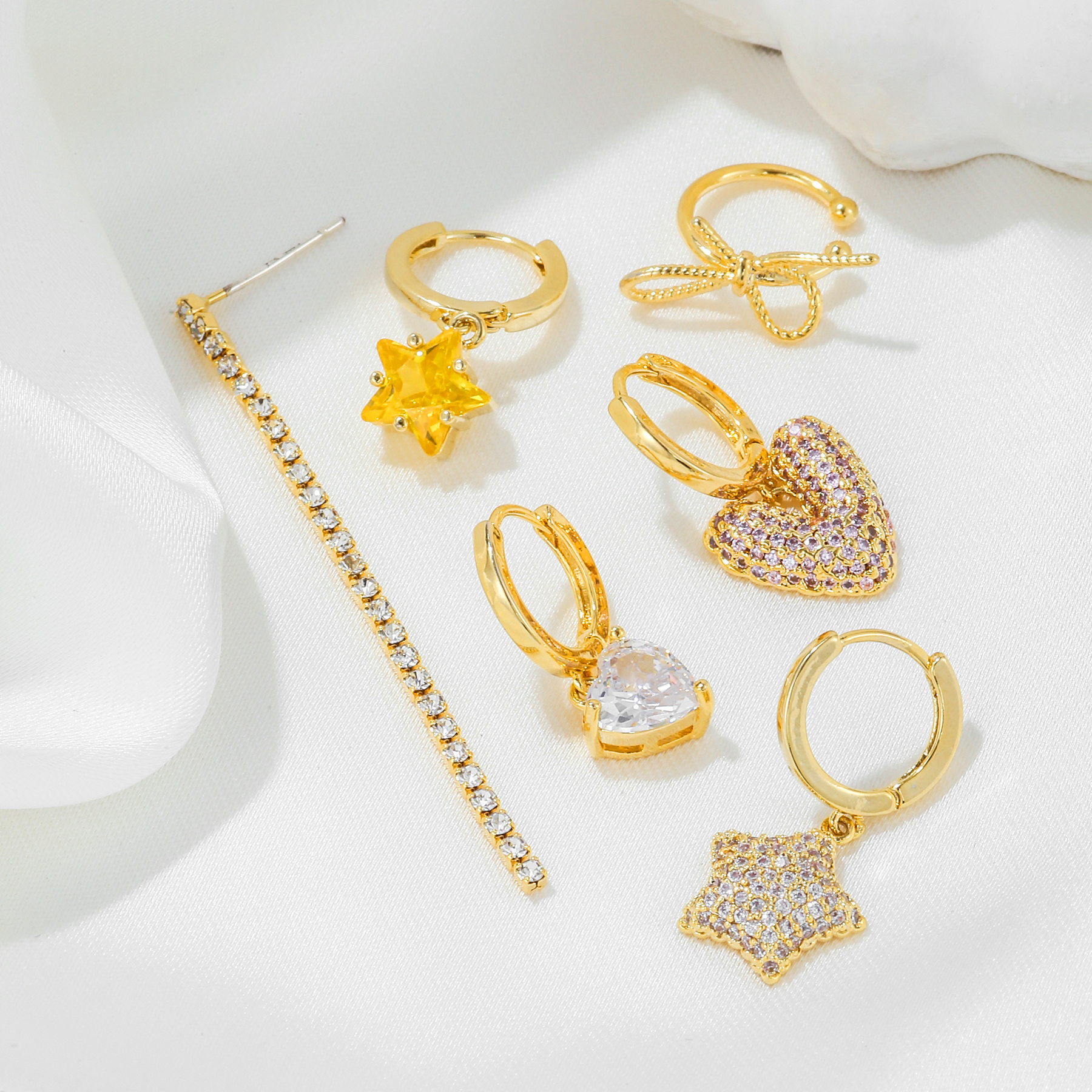 1 Set Cute Sweet Star Moon Heart Shape Plating Inlay Brass Zircon 18k Gold Plated Silver Plated Drop Earrings display picture 3
