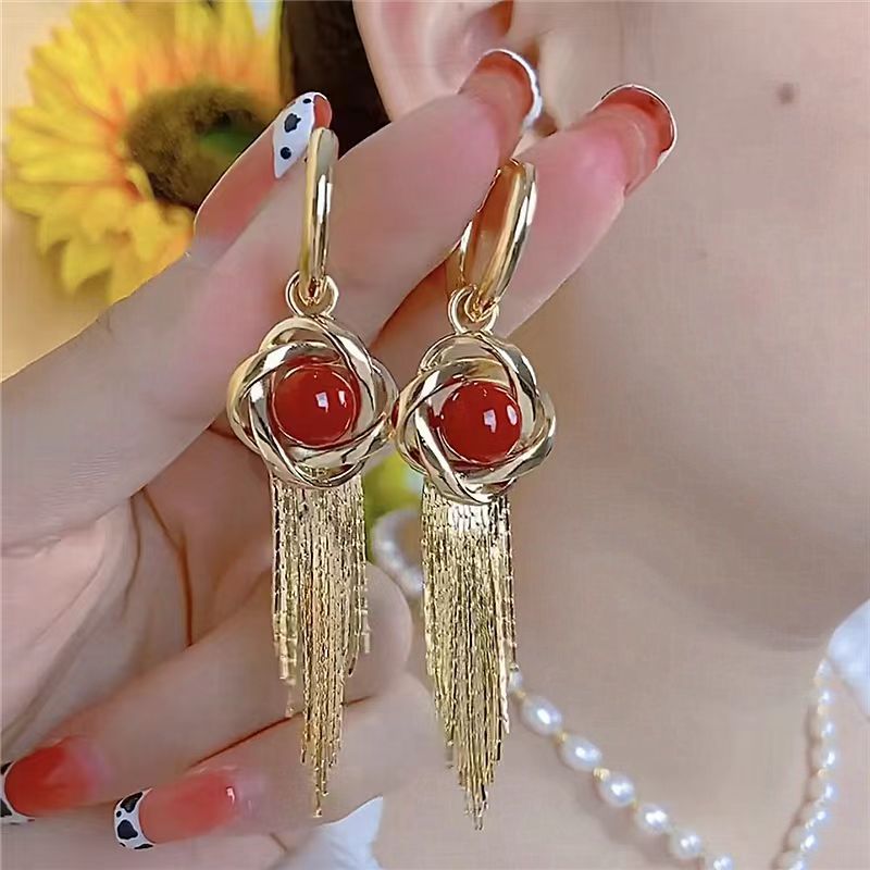 1 Pair Elegant Exaggerated Luxurious Geometric Tassel Alloy Gold Plated Drop Earrings display picture 3
