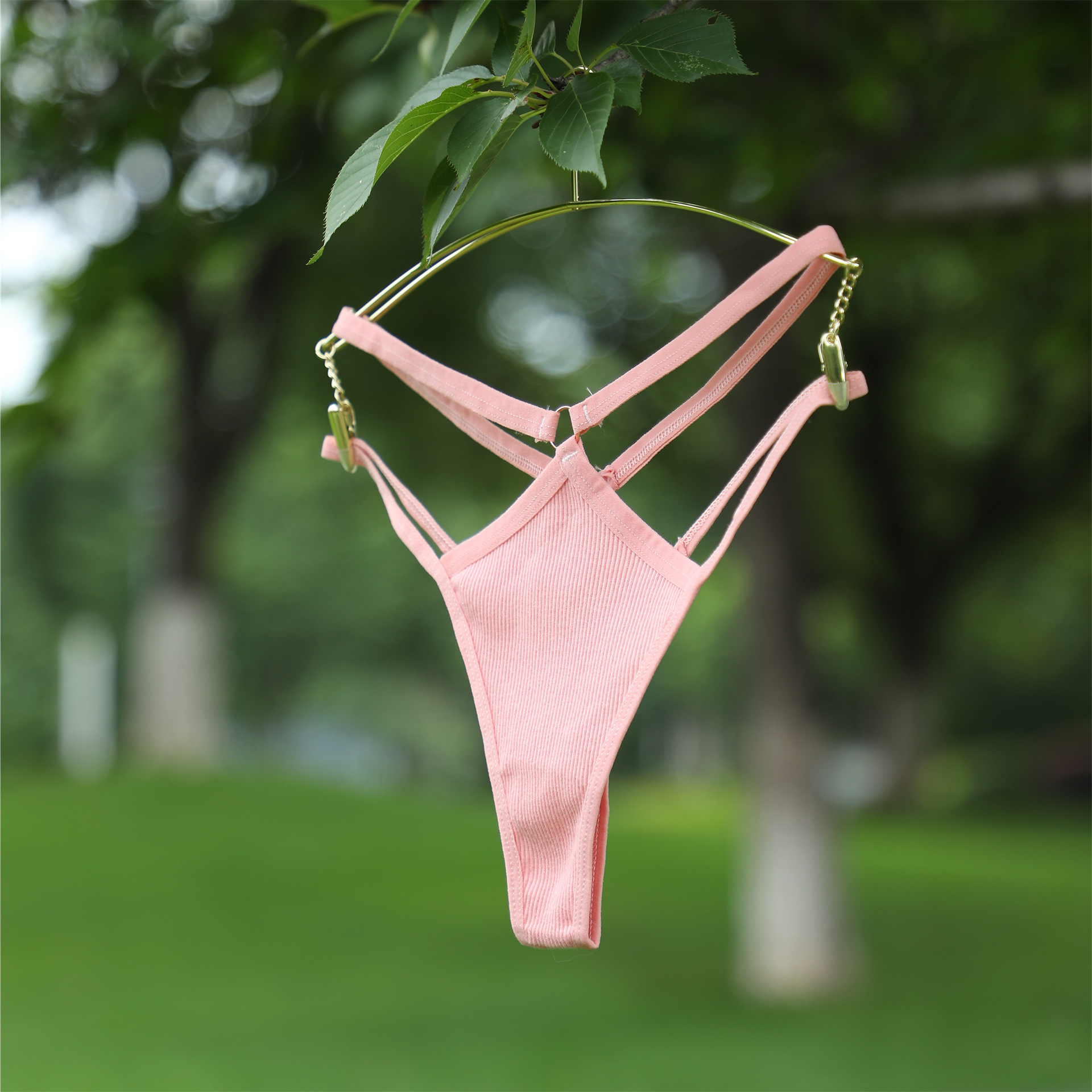 Couleur Unie Transparent Respirant Invisible Taille Moyenne Lanière Culotte display picture 15