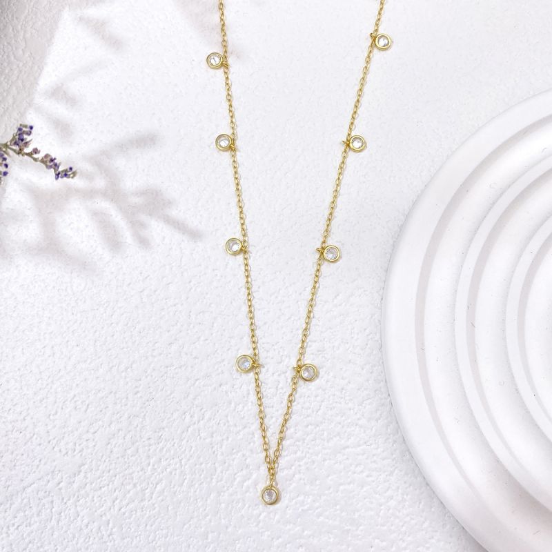 Elegant Solid Color Sterling Silver Plating Inlay Zircon Gold Plated Pendant Necklace display picture 6