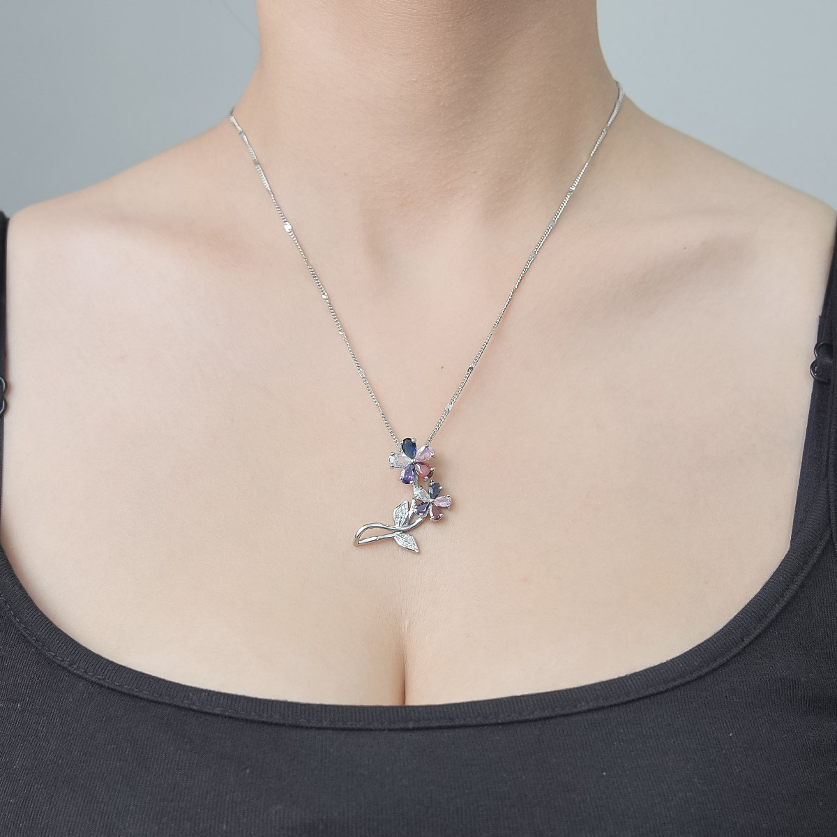 Style Simple L'oeil Du Diable Star Fleur Le Cuivre Placage Incruster Zircon Pendentif display picture 18