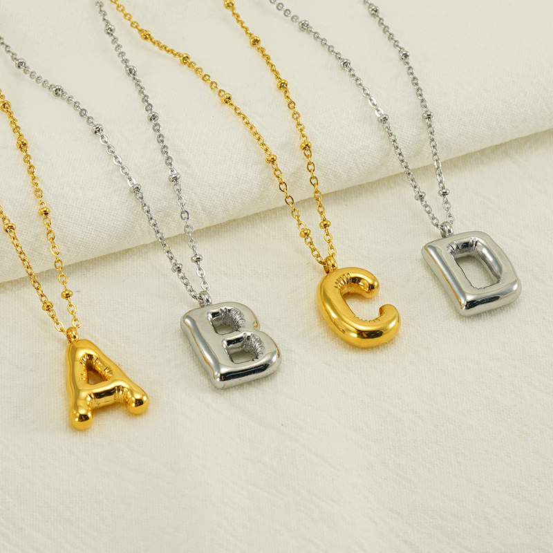 Stainless Steel 18K Gold Plated Simple Style Commute Polishing Plating Letter Titanium Steel Pendant Necklace display picture 2