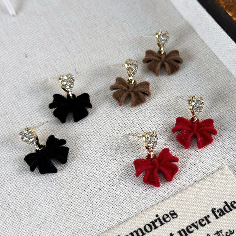 1 Pair Elegant Lady Bow Knot Alloy Drop Earrings display picture 8