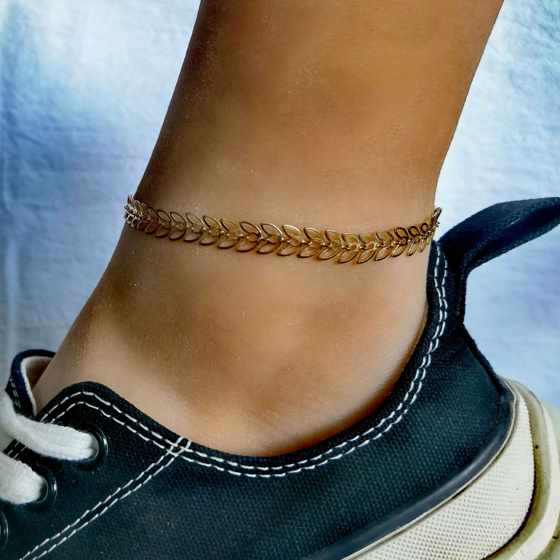 Streetwear Solid Color Alloy Plating Women's Anklet display picture 1