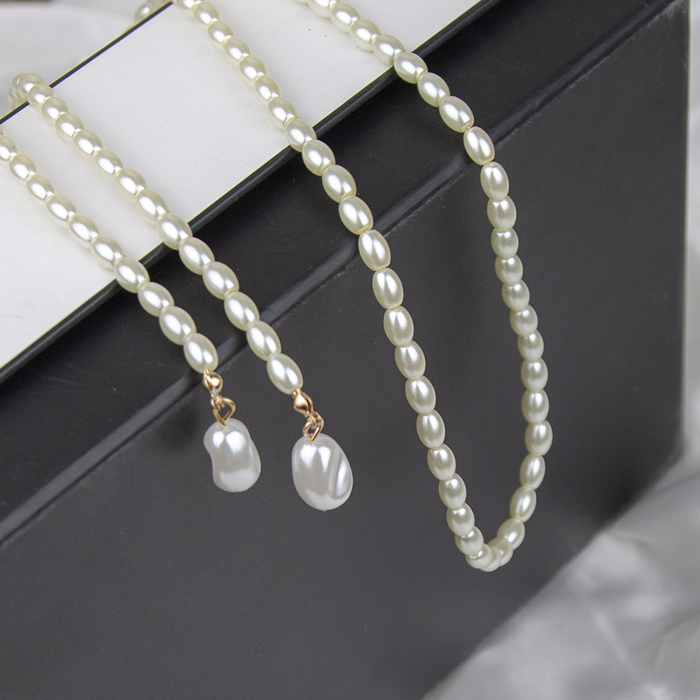 Lady Solid Color Freshwater Pearl Beaded Women's Necklace display picture 10