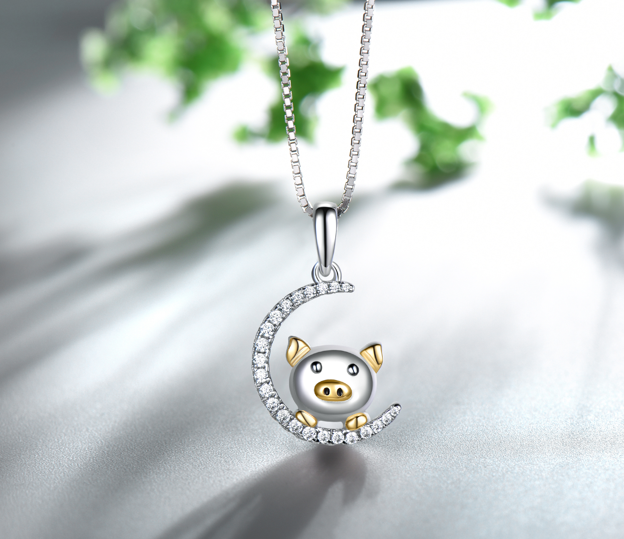 Elegant Princess Simple Style Moon Pig Sterling Silver Plating Inlay Zircon White Gold Plated Pendant Necklace display picture 1