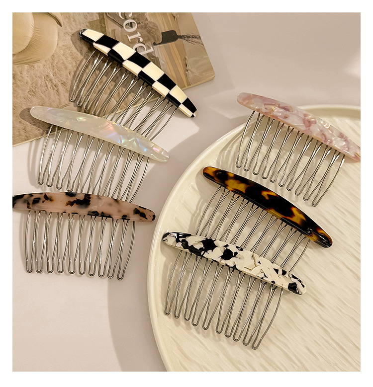 Women's Simple Style Geometric Alloy Insert Comb display picture 3