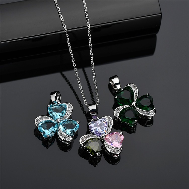 Glam Shamrock Heart Shape Copper Alloy Plating Inlay Artificial Crystal Zircon White Gold Plated Women's Pendant Necklace display picture 7