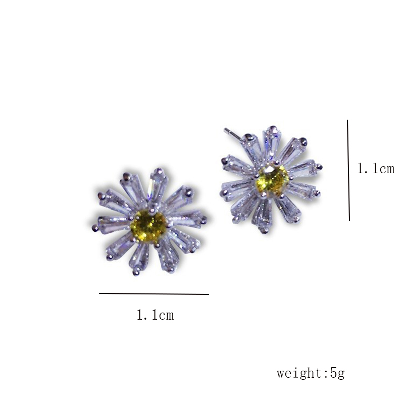 1 Pair Simple Style Daisy Plating Inlay Copper Zircon 18k Gold Plated Ear Studs display picture 1