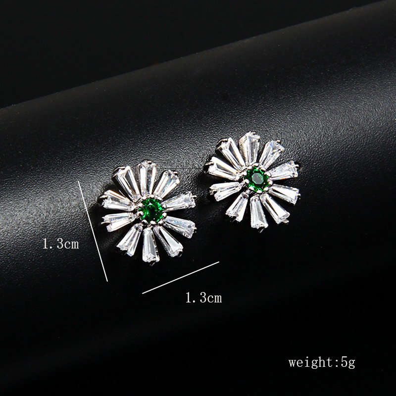 1 Pair Simple Style Daisy Plating Inlay Copper Zircon 18k Gold Plated Ear Studs display picture 2