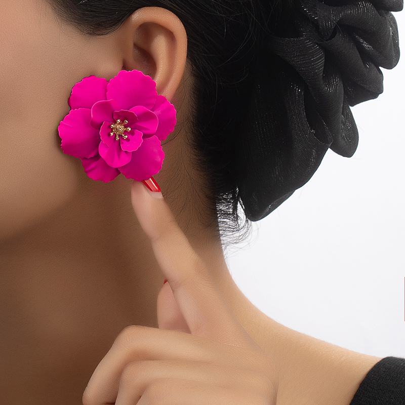 1 Pair Sweet Flower Plating Alloy Gold Plated Ear Studs display picture 12