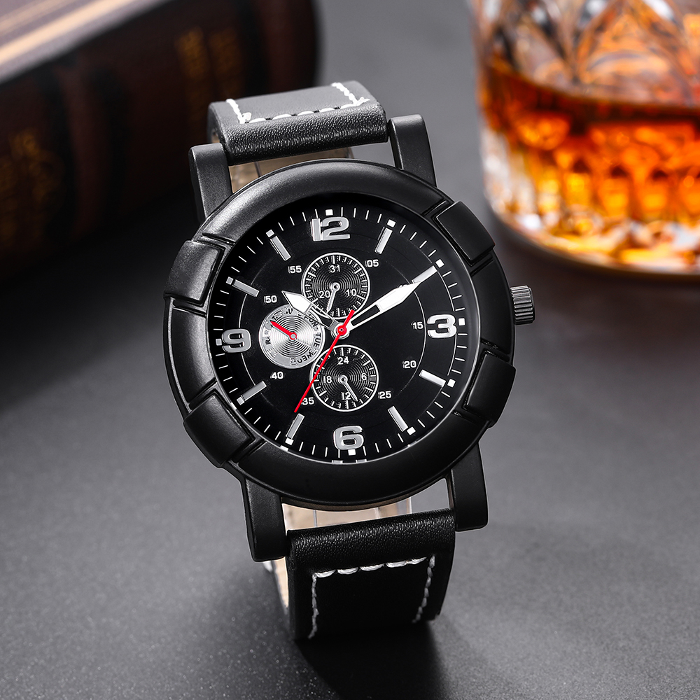 Business Retro Wolf Solid Color Buckle Quartz Men's Watches display picture 4