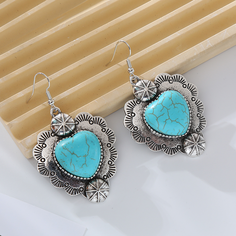 1 Pair Vintage Style Simple Style Heart Shape Plating Inlay Alloy Turquoise Silver Plated Drop Earrings display picture 4