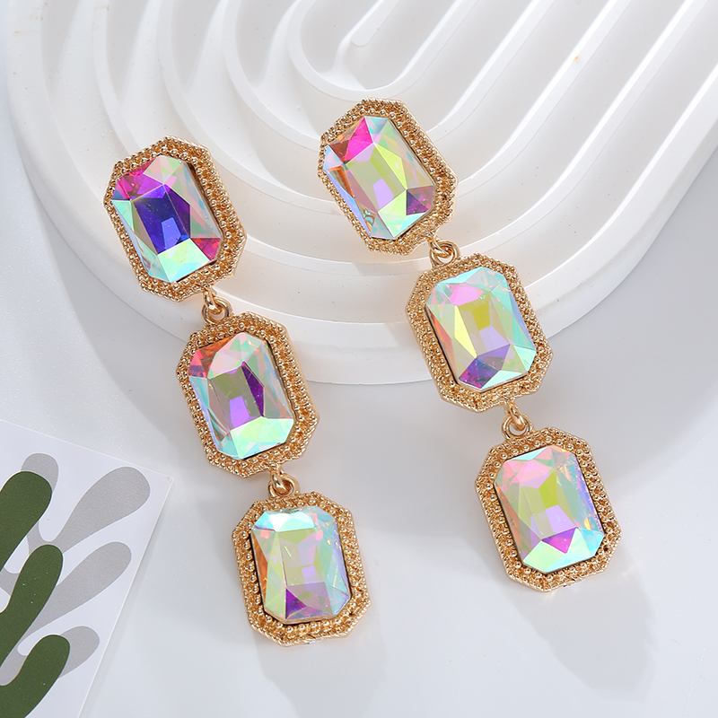 1 Pair Classic Style Shiny Rectangle Plating Inlay Alloy Rhinestones Glass Gold Plated Drop Earrings display picture 4