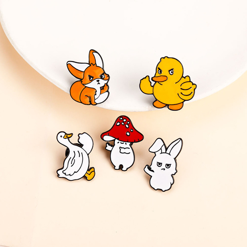 Cute Pastoral Simple Style Animal Alloy Enamel Unisex Brooches display picture 7