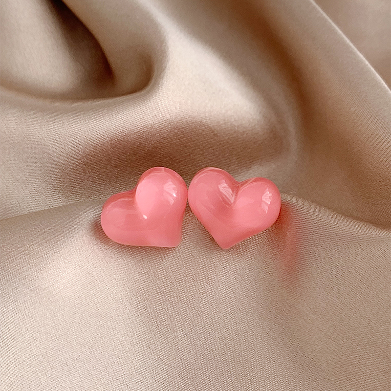 1 Pair Sweet Heart Shape Resin Ear Studs display picture 6
