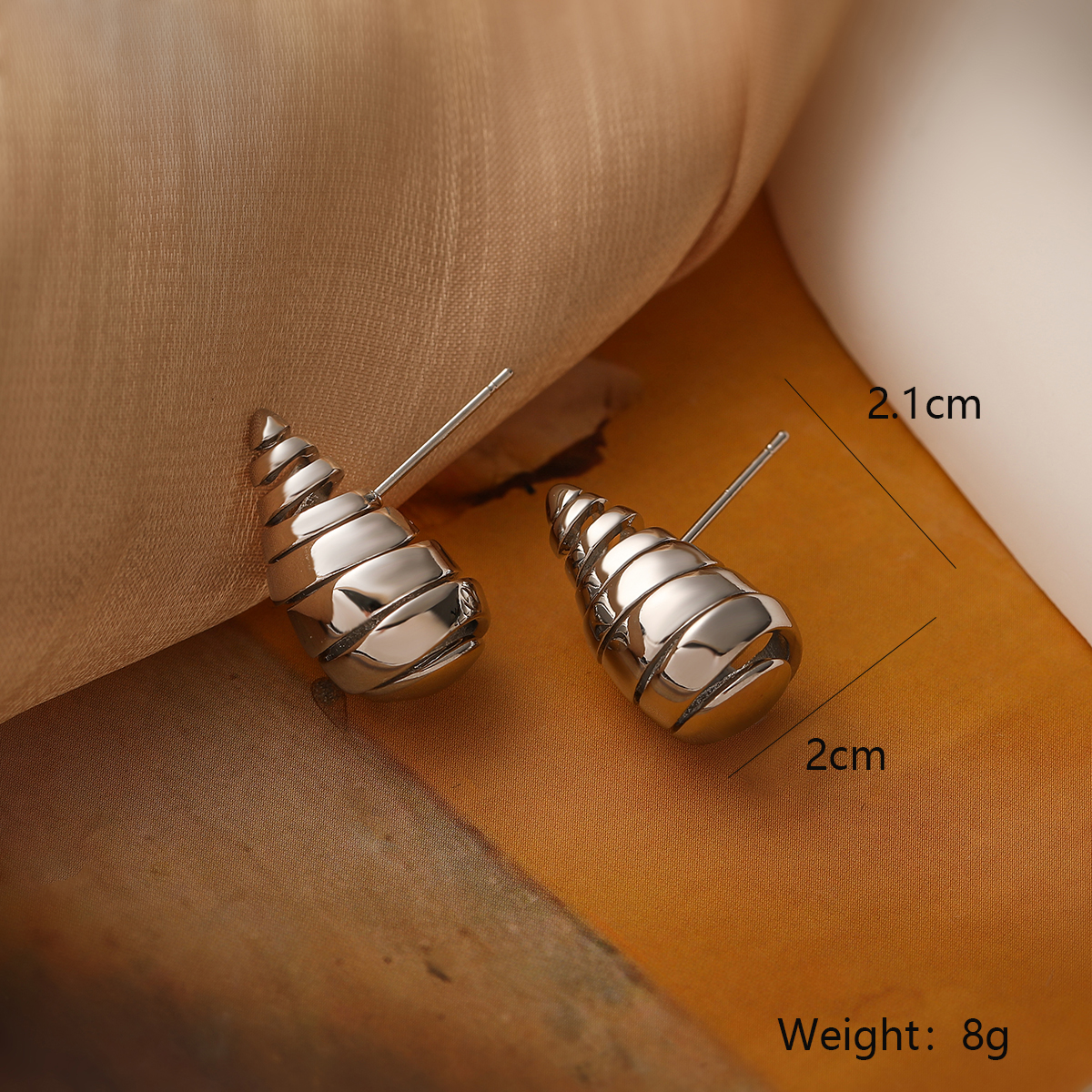 1 Pair Retro Simple Style Commute Geometric Plating Copper 18k Gold Plated Ear Studs display picture 2
