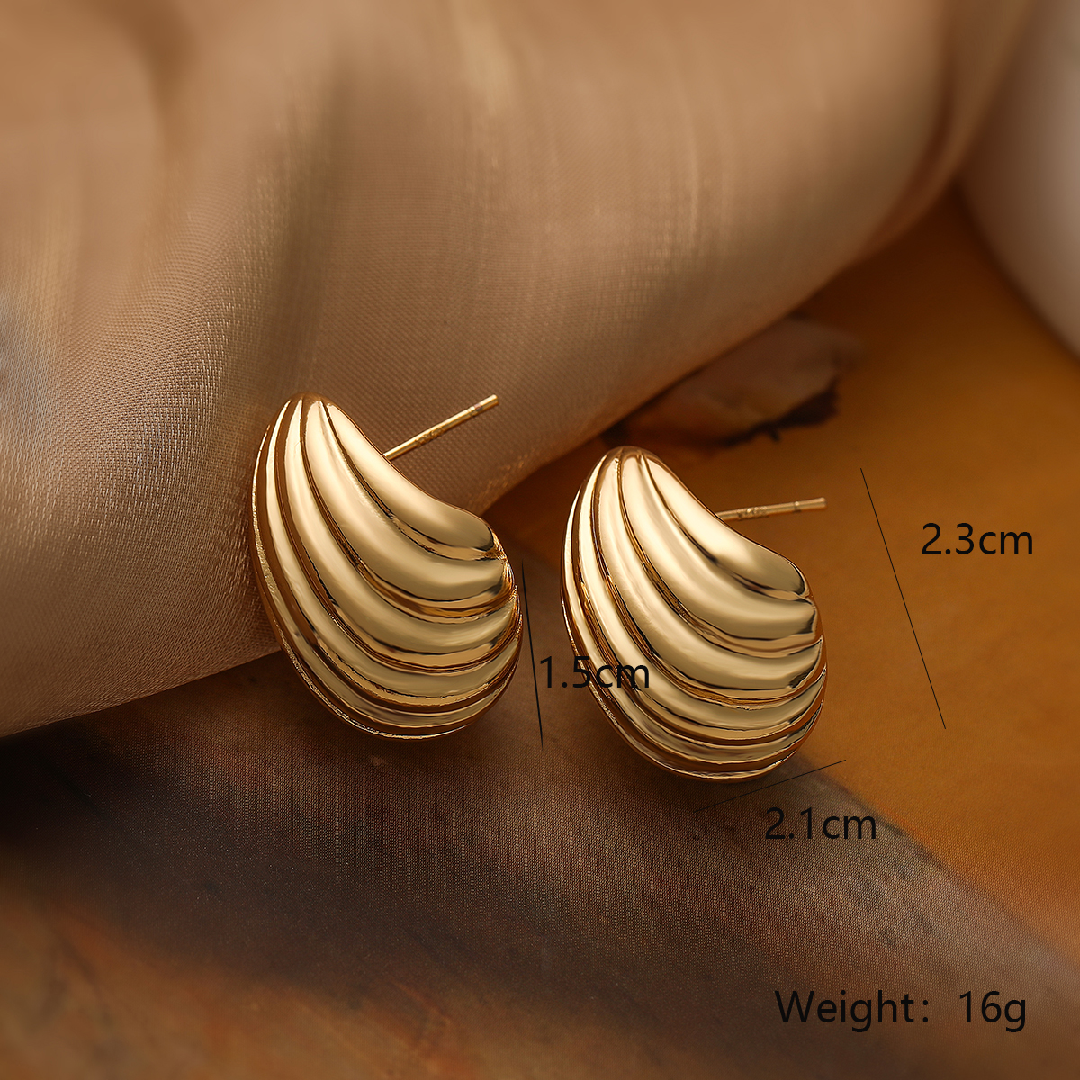 1 Pair Simple Style Roman Style Geometric Plating Copper 18k Gold Plated Ear Studs display picture 3
