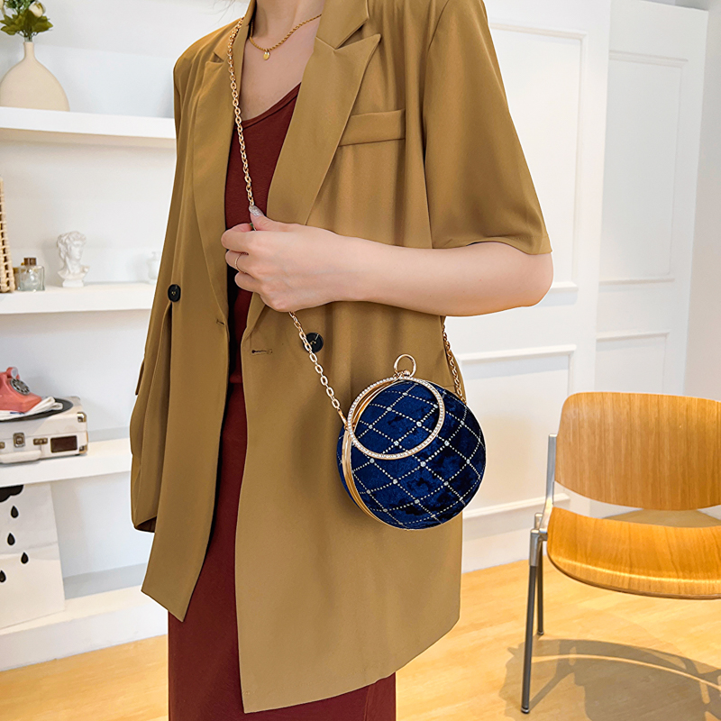 Khaki Brown Grey Suede Lattice Solid Color Chain Round Hot Drill Sewing Evening Bags display picture 3