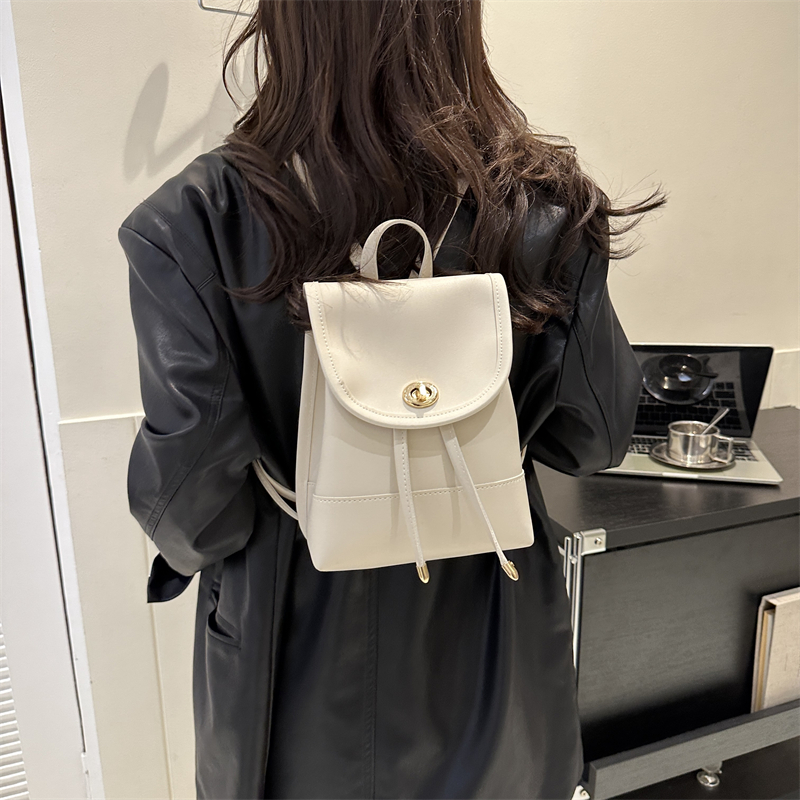 Solid Color Casual Women's Backpack display picture 7