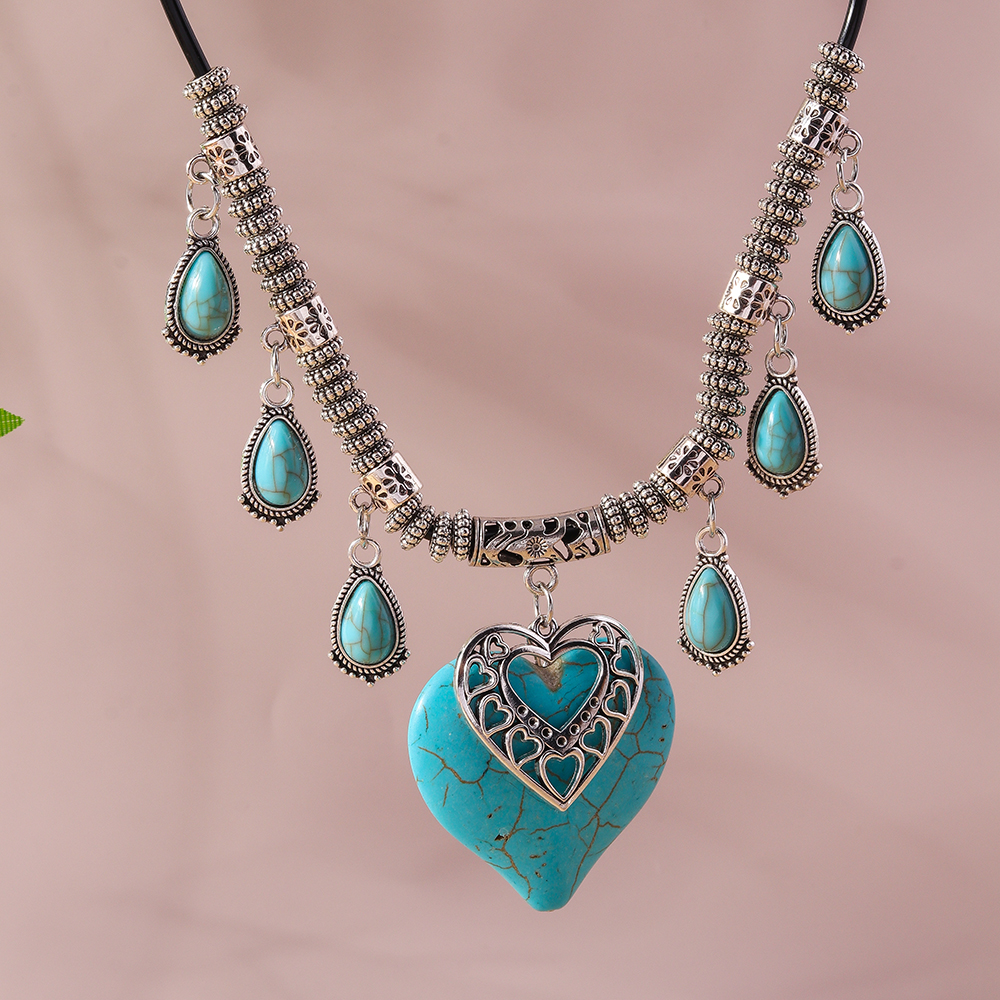 Vintage Style Ethnic Style Color Block Turquoise Zinc Alloy Wholesale Pendant Necklace display picture 10
