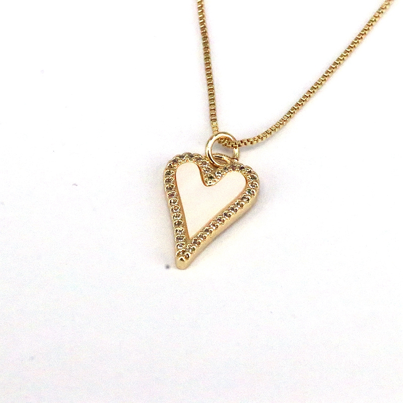 Simple Style Heart Shape Shell Plating Inlay Zircon Gold Plated Women's Pendant Necklace display picture 3