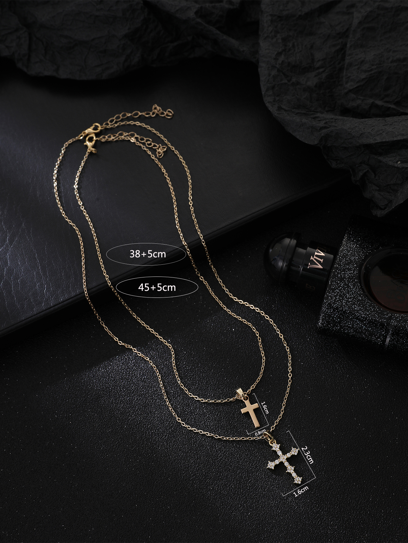 Elegant Streetwear Cross Copper Inlay Zircon Pendant Necklace display picture 4