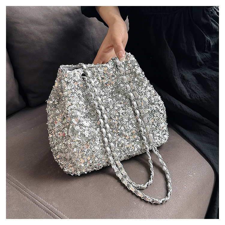 Women's Special Material Sequins Vintage Style Bucket String Bucket Bag display picture 3