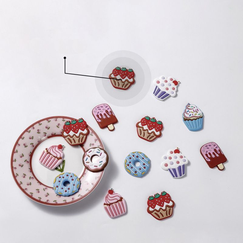 Cute Sweet Classic Style Ice Cream Cake Pvc Stainless Steel Silica Gel Refrigerator Magnet Artificial Decorations display picture 2