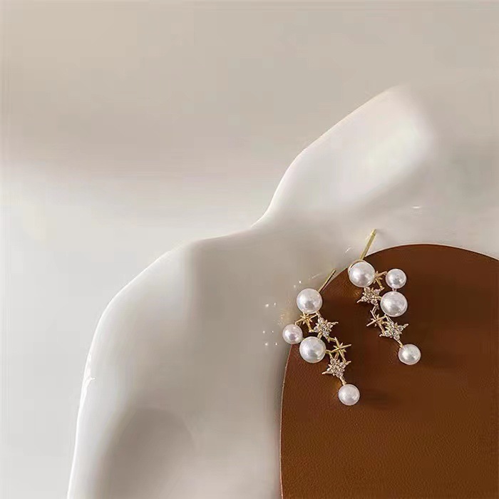 1 Pair Elegant Star Pearl Alloy Ear Studs display picture 2