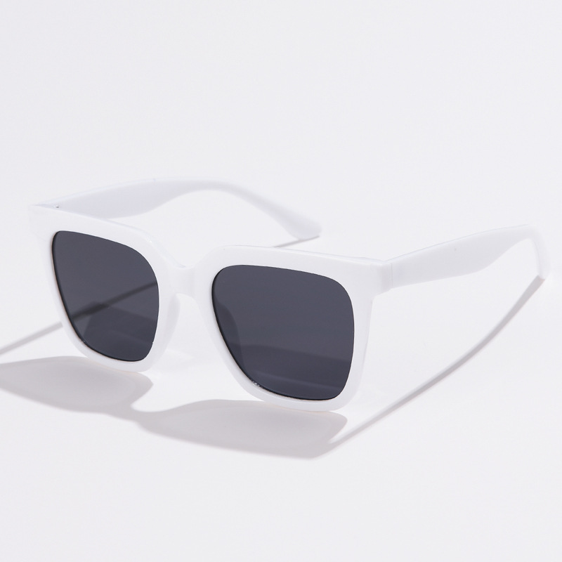 Simple Style Classic Style Color Block Pc Square Full Frame Women's Sunglasses display picture 4