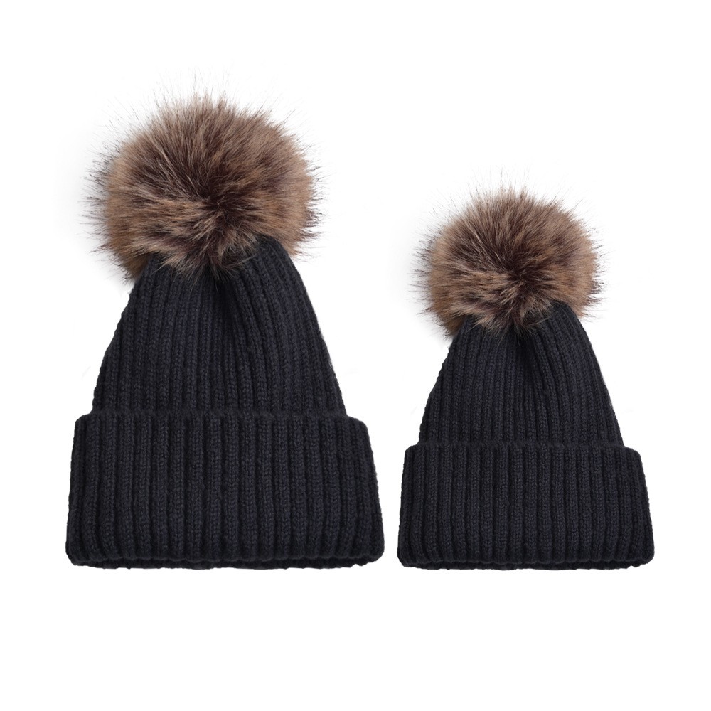 Children Unisex Adults Basic Simple Style Solid Color Pom Poms Eaveless Wool Cap display picture 5